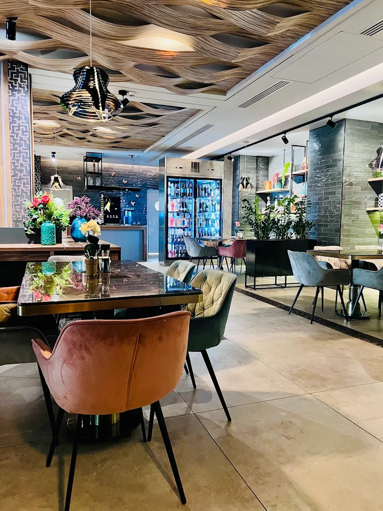 Manarola Ristorante — Ramada